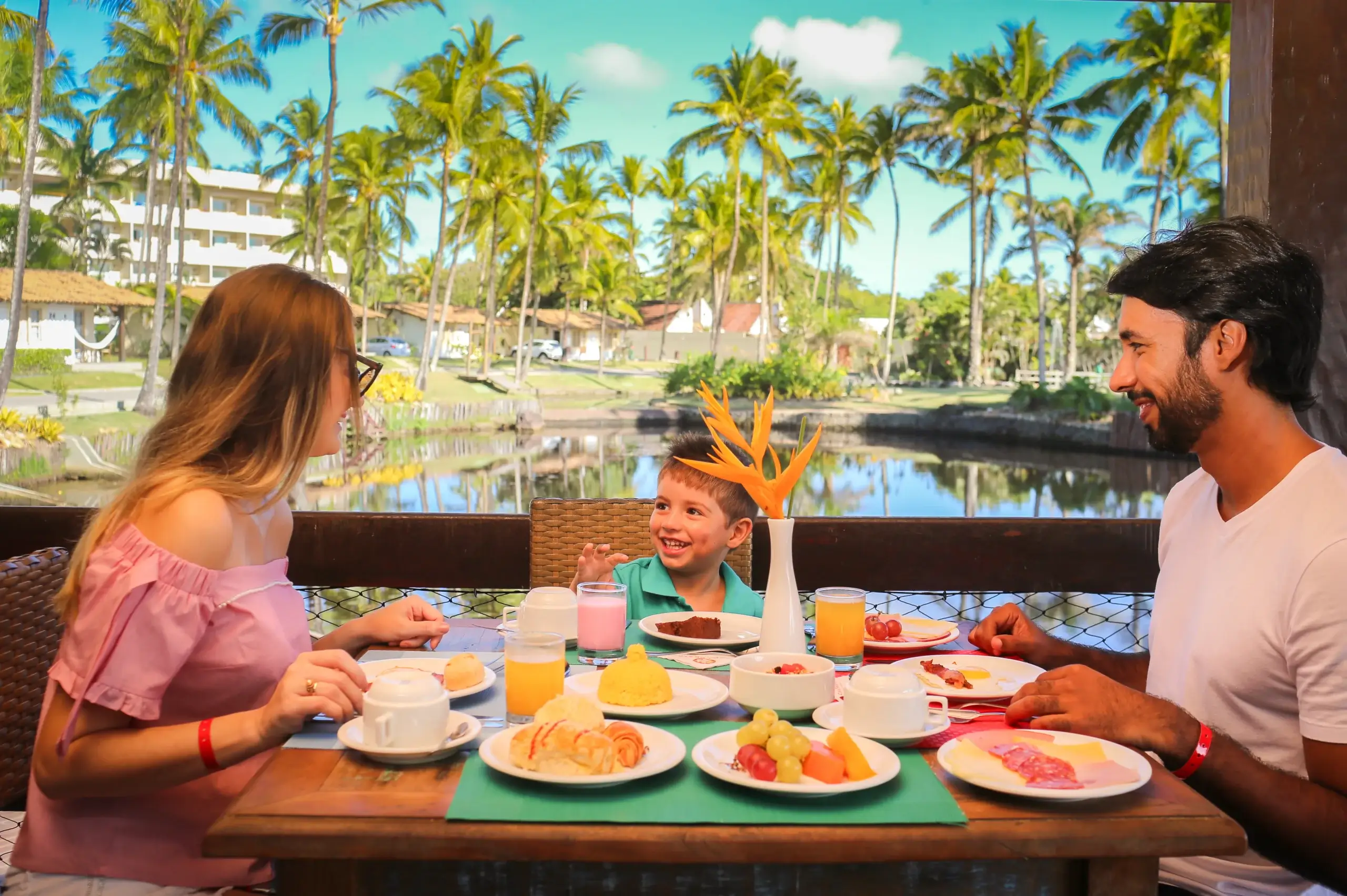 foto de casal se alimentando