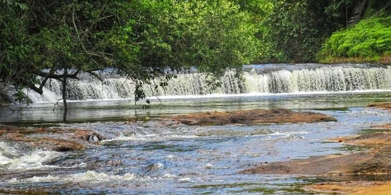 Cachoeira Lagoa Encantada