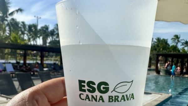 ESG na prática: como o Cana Brava eliminou os copos plásticos descartáveis nas áreas do resort