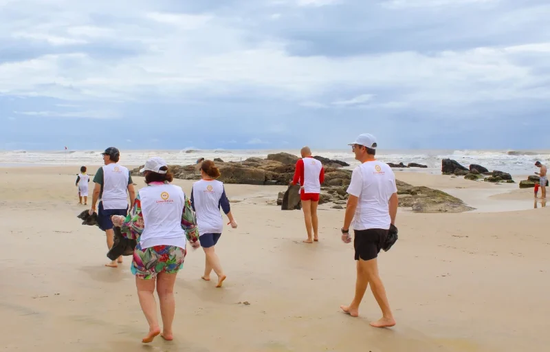 Imagem sobre Limpeza da Praia