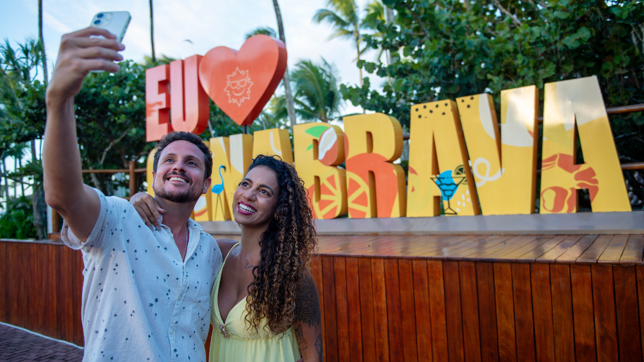 Casal aproveitando o Cana Brava